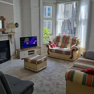 Apartment Lawnswood, Blackpool